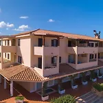 Apartman Baia De Bahas Bilo Vm 500m From The Sea - Happy *